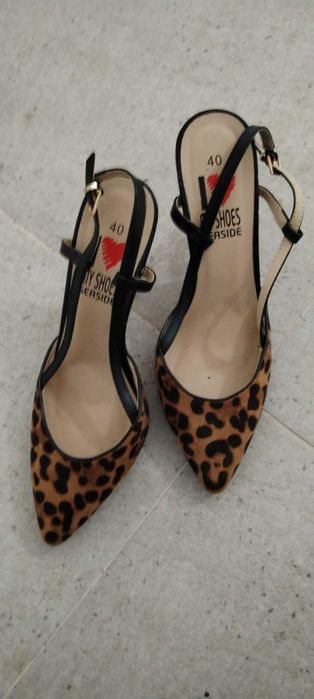 Varios pares, vendo 4€, para desocupar