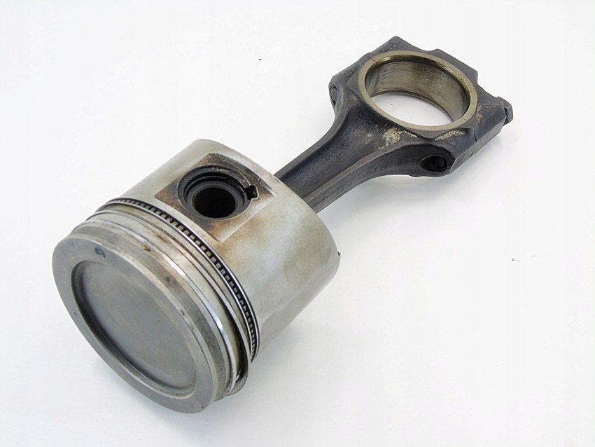 Tłok Korbowód 7926 Audi 100 C2 C3 1.9 B 10V Avant Sedan