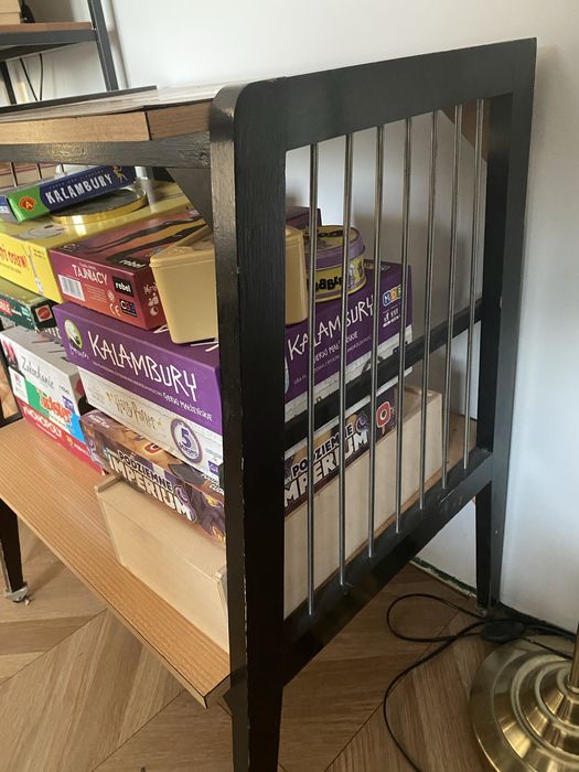 Regał prl z metalowymi bokami