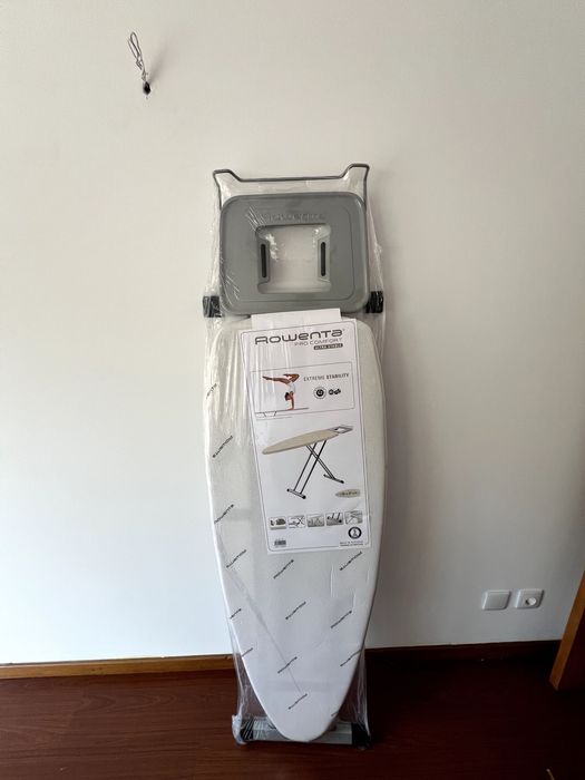 Tábua de engomar Rowenta Pro Comfort IB5100 (LACRADO)