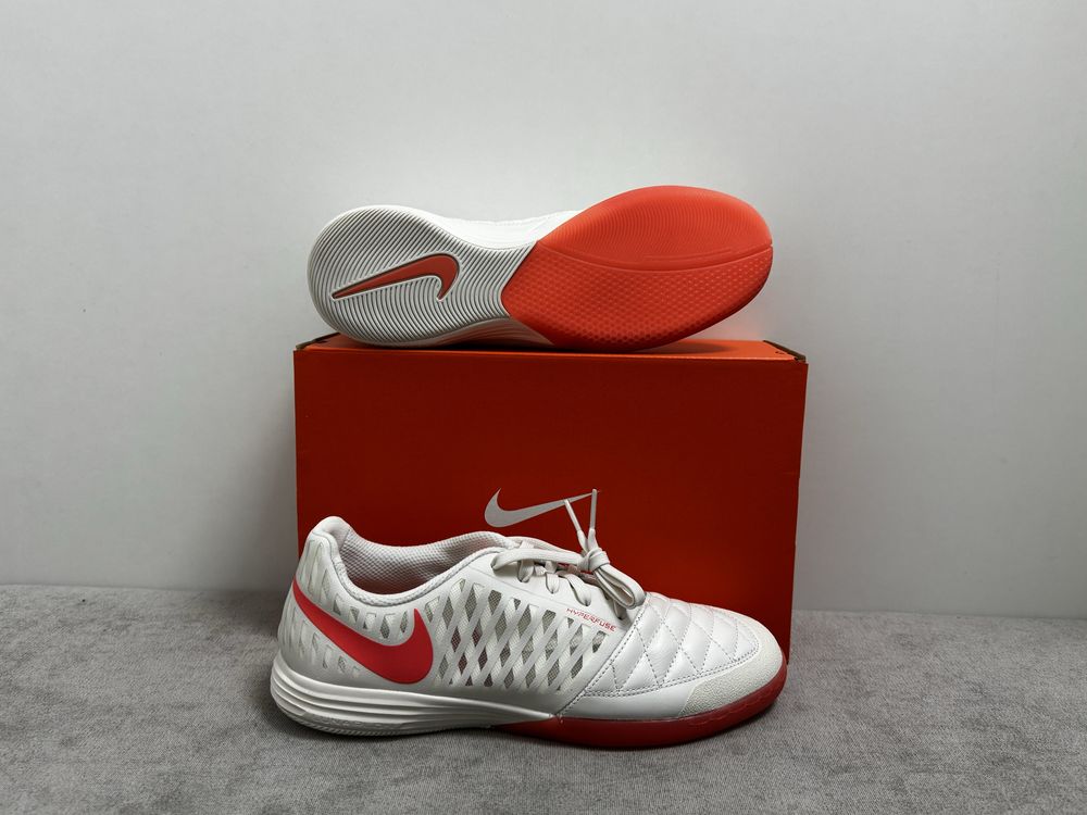 Футзалки Nike Lunar Gato || 580456-011
