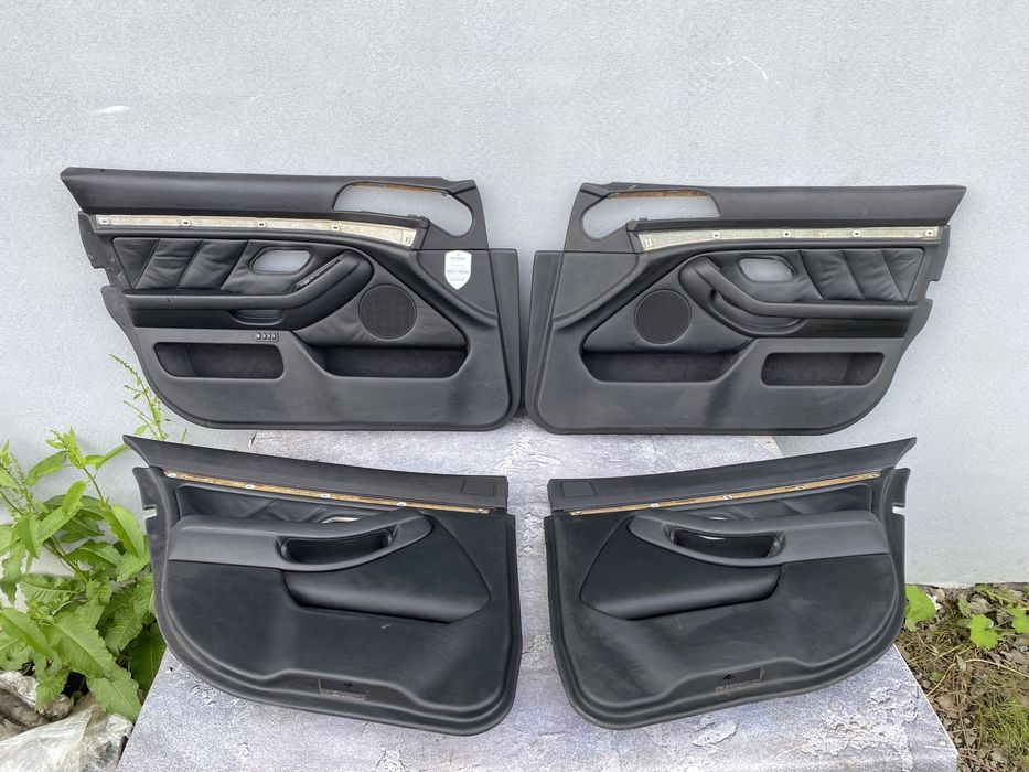 Карти BMW E39 Шкіра Чорна БМВ Е39 Кожа Карта Дверна