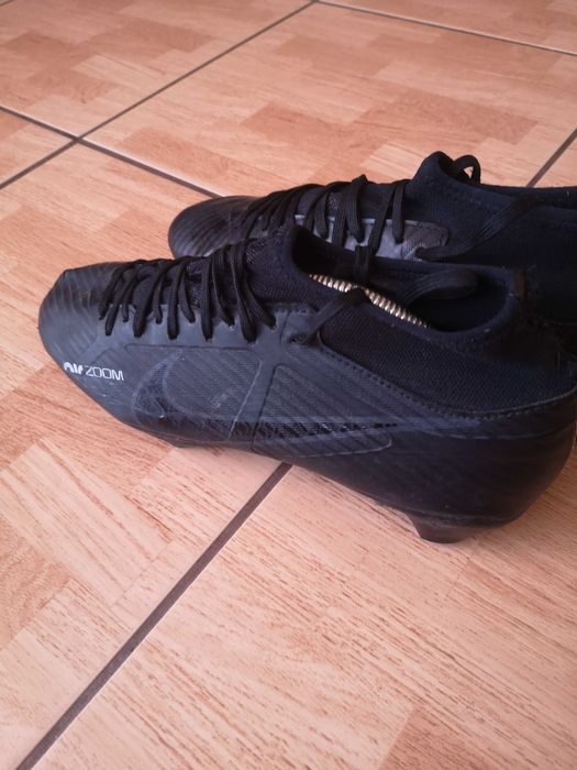 Buty piłkarskie korki Nike Mercurial 41