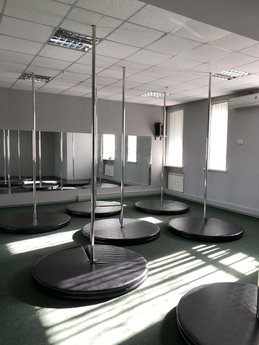 Мат спортивний для пилона.Pole Dance.140см*140см*10см..