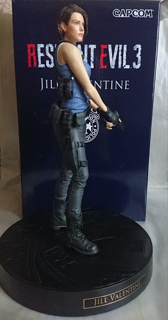 Resident Evil 3 Jill Valentine статуэтка