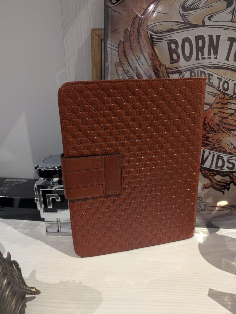 GUCCI iPad чохол, новий, 10-11 дюймів