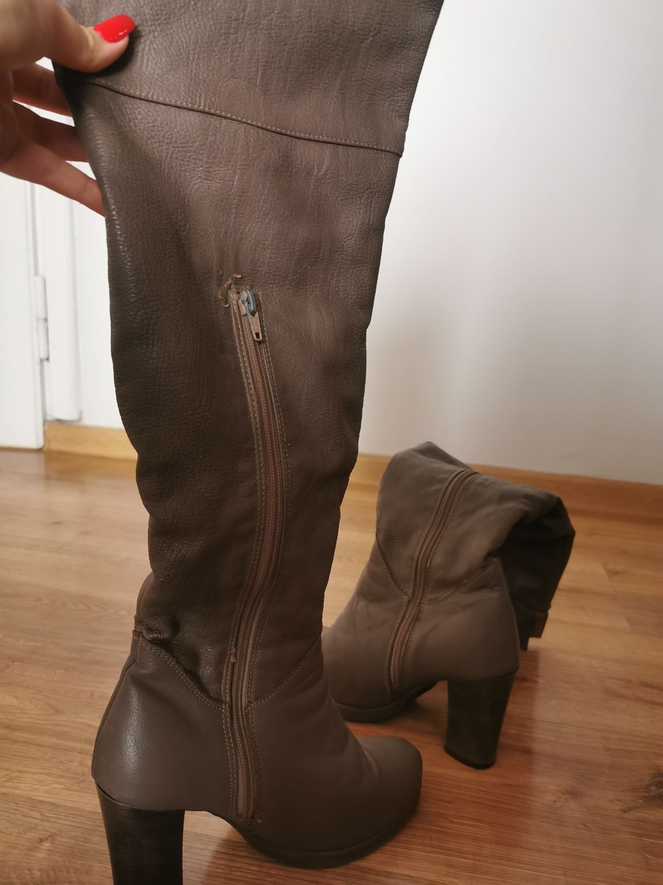 Buty kozaki długie