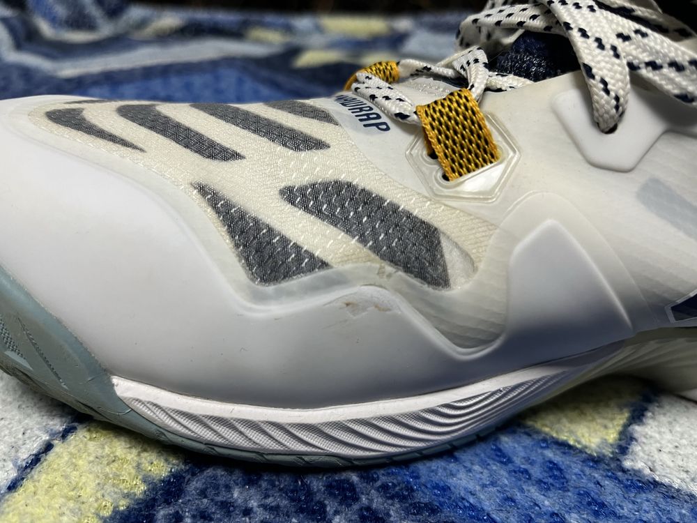 Волейбольні кросівки Asics Metarise