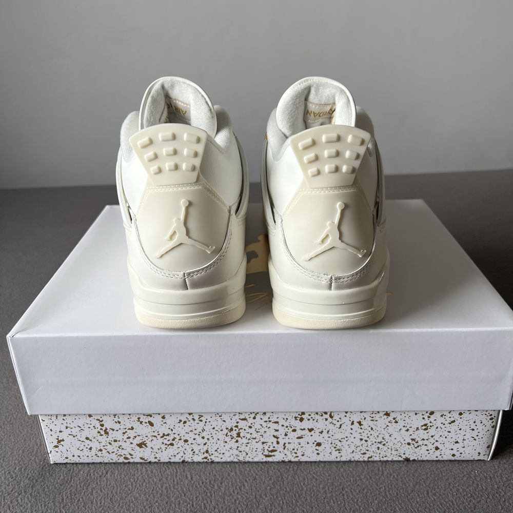 Jordan 4 Sail Metallic Gold - rozmiar 44