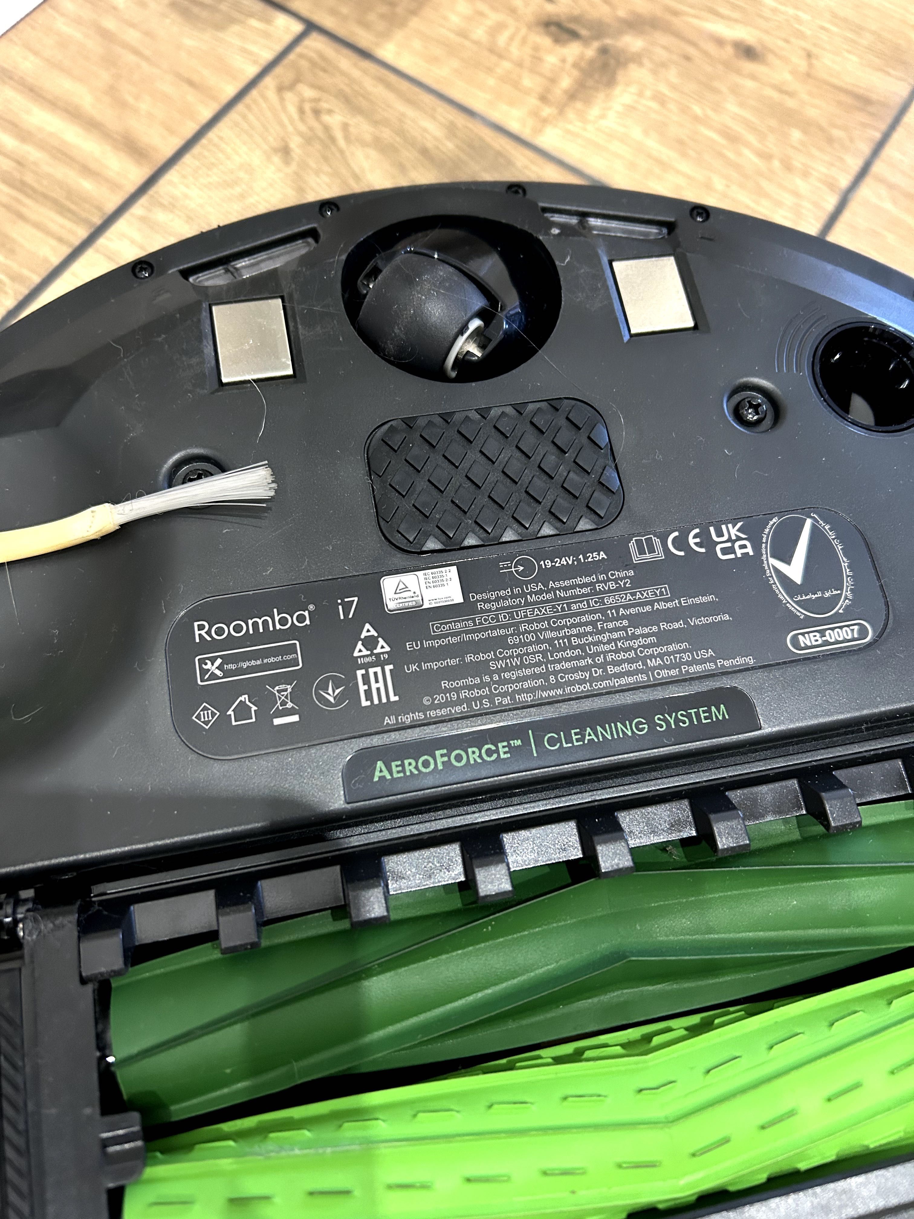 Odkurzacz ROOMBA I7