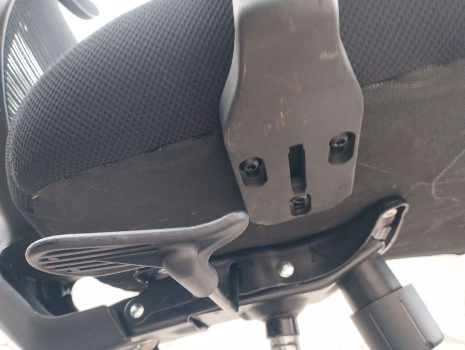 Крісло комп'ютерне/офісне