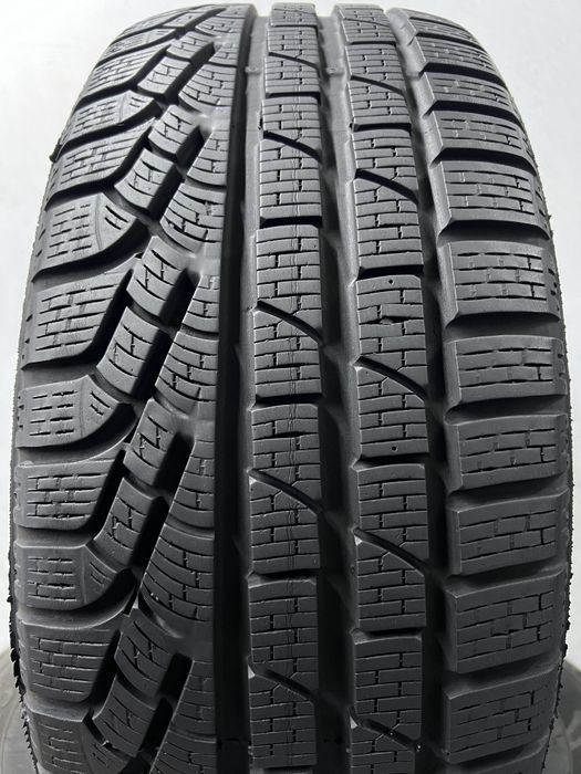4шт зима 235/45/R18 7,5мм Pirelli SottoZero Serie 2
