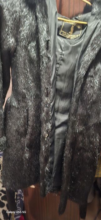 Продам натуральную шубу