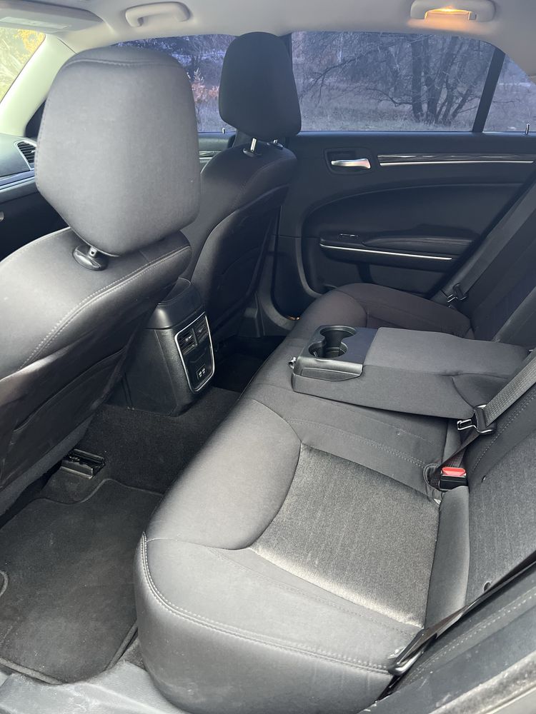 Chrysler 300c 2019