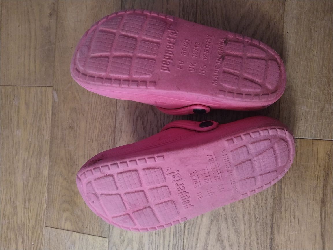 Klapki typu Crocs, r.31