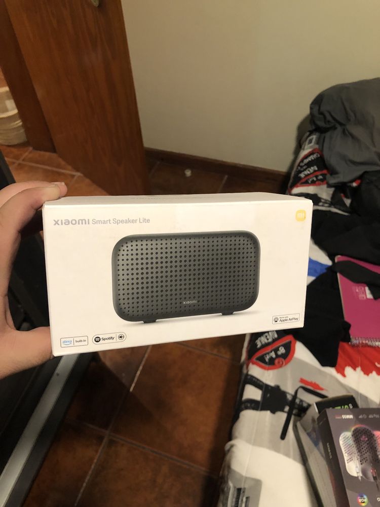 Coluna com alexa da xiaomi
