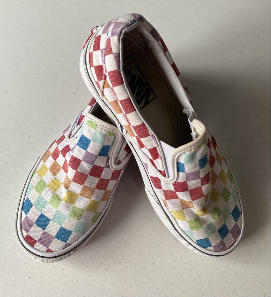 vans kratka rozm. 36,5 23 cm