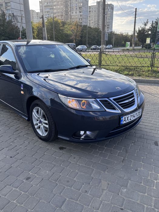Продам свій авто Saab 9-3