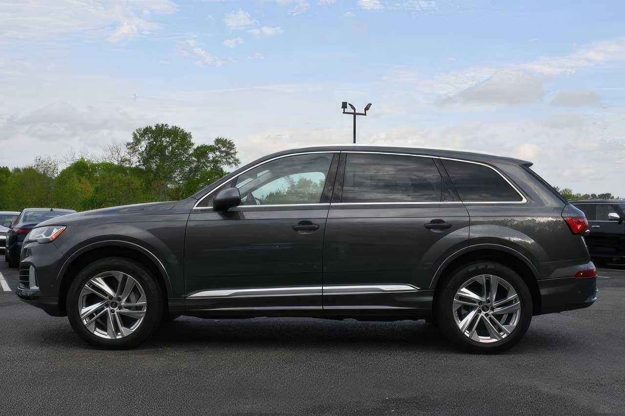 2022 Audi Q7 quattro Premium Plus 55 TFSI