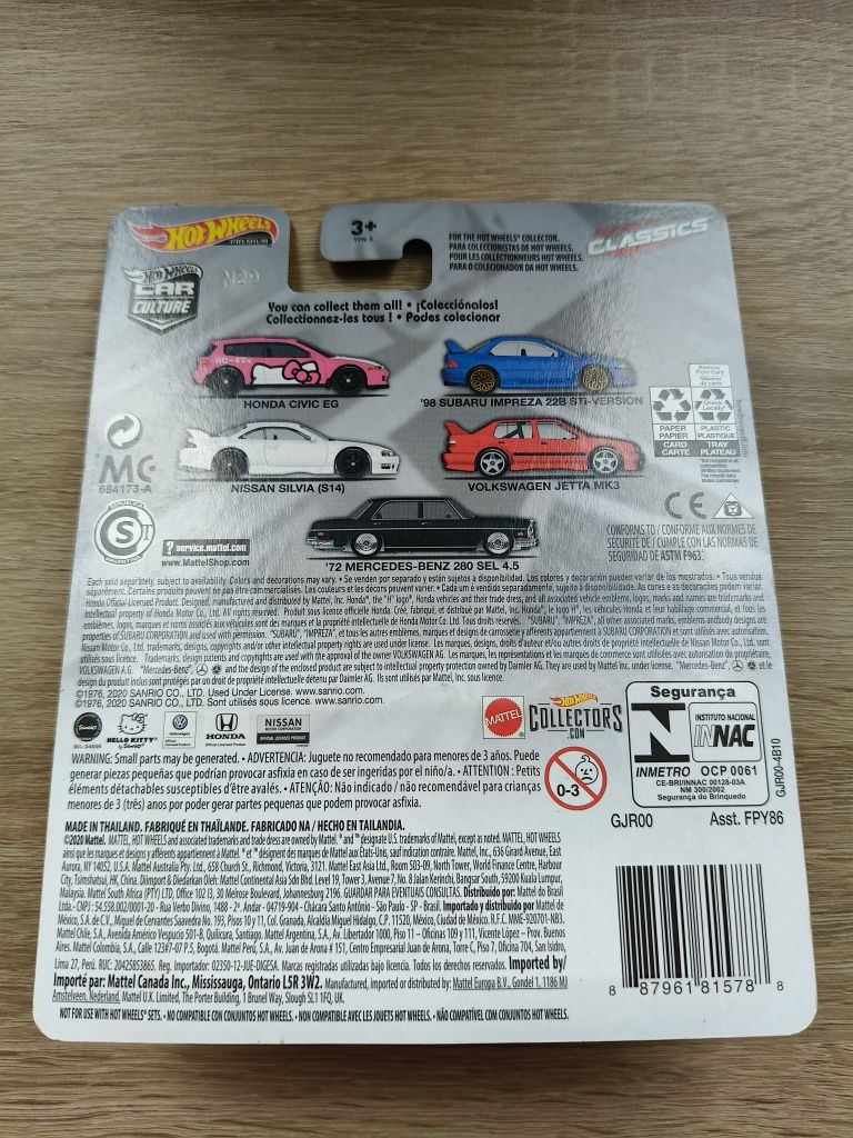 Hot Wheels Premium Hello Kitty Honda Civic EG Modern Classics