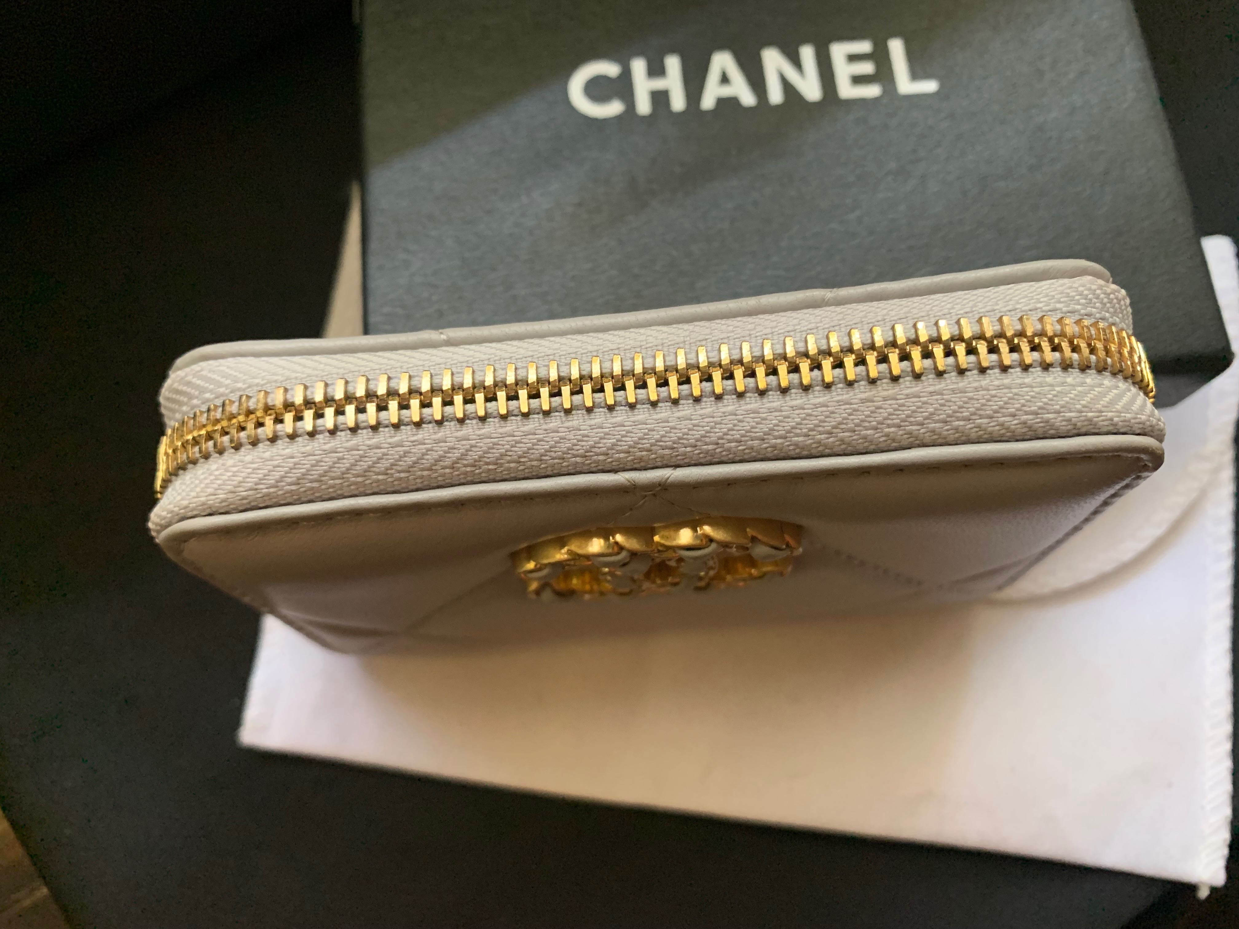 Mały portfel Chanel