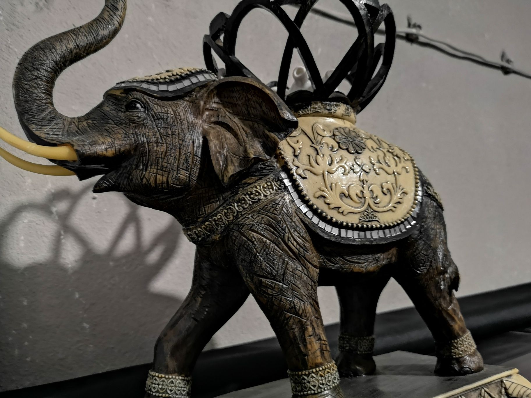 Prezent Słoń figura ozdobna