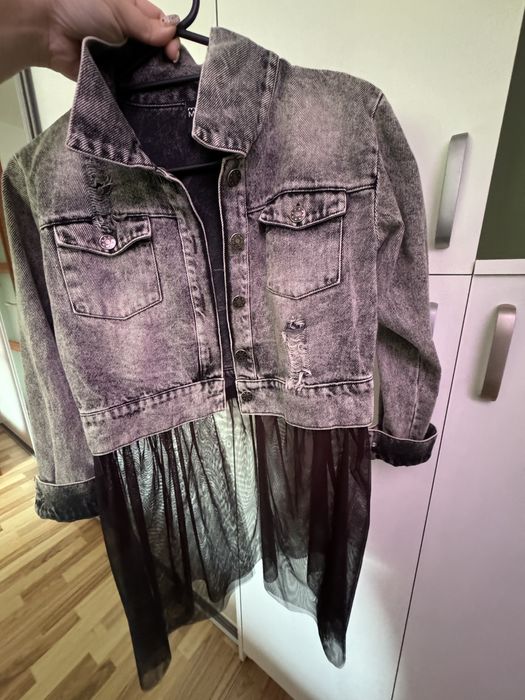 Czarna kurteczka z dzinsu