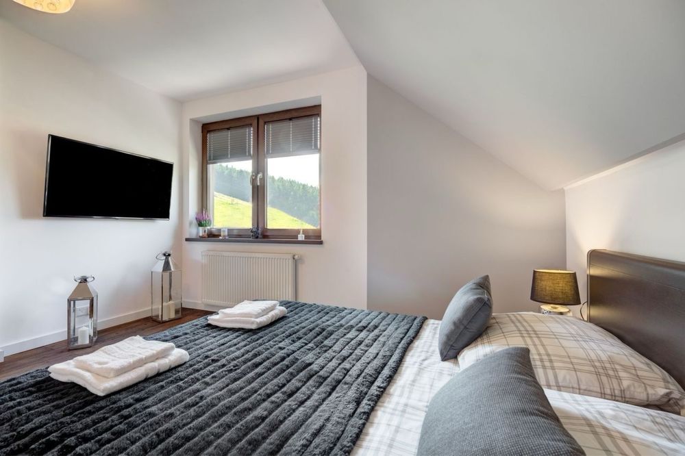 APARTAMENT 7.0 8os WAKACJE sauna balia basen na wyłączność