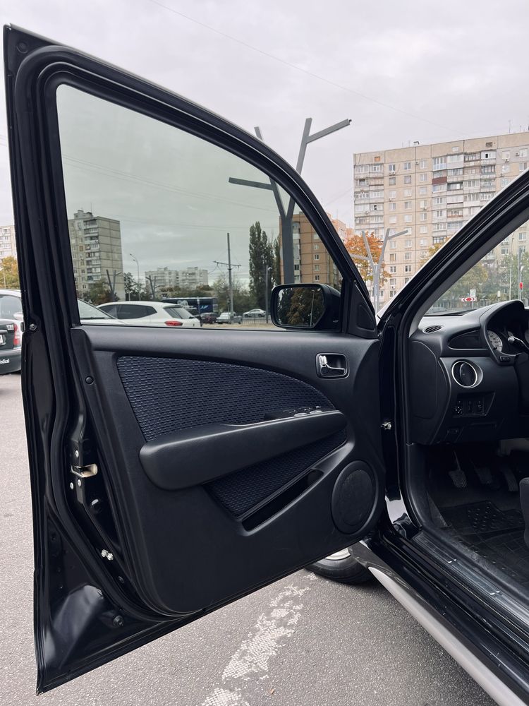 Продам авто Mitsubishi Outlander