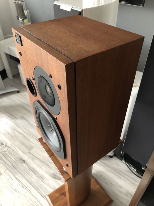Kolumny monitory JBL 18Ti
