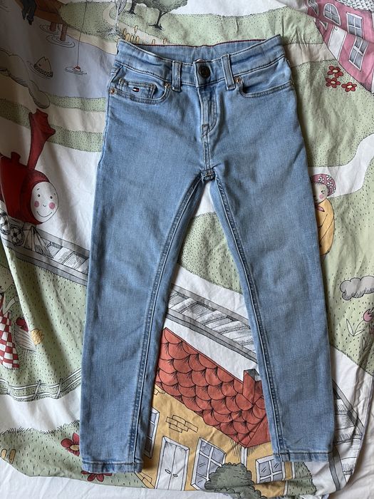 Jeansy spodnie dziecięce Tommy Hilfiger 110 NOWE