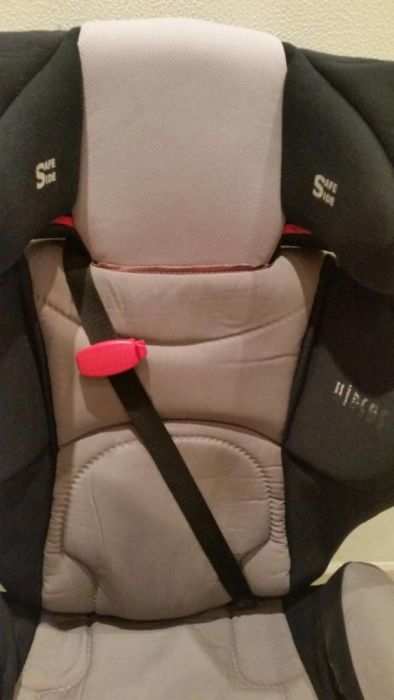 Cadeira da Bébé Confort Hipsos Safe Side dos 15Kg aos 36 Kg.