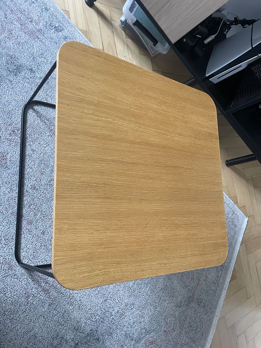 Stolik kawowy Kinnarps fields