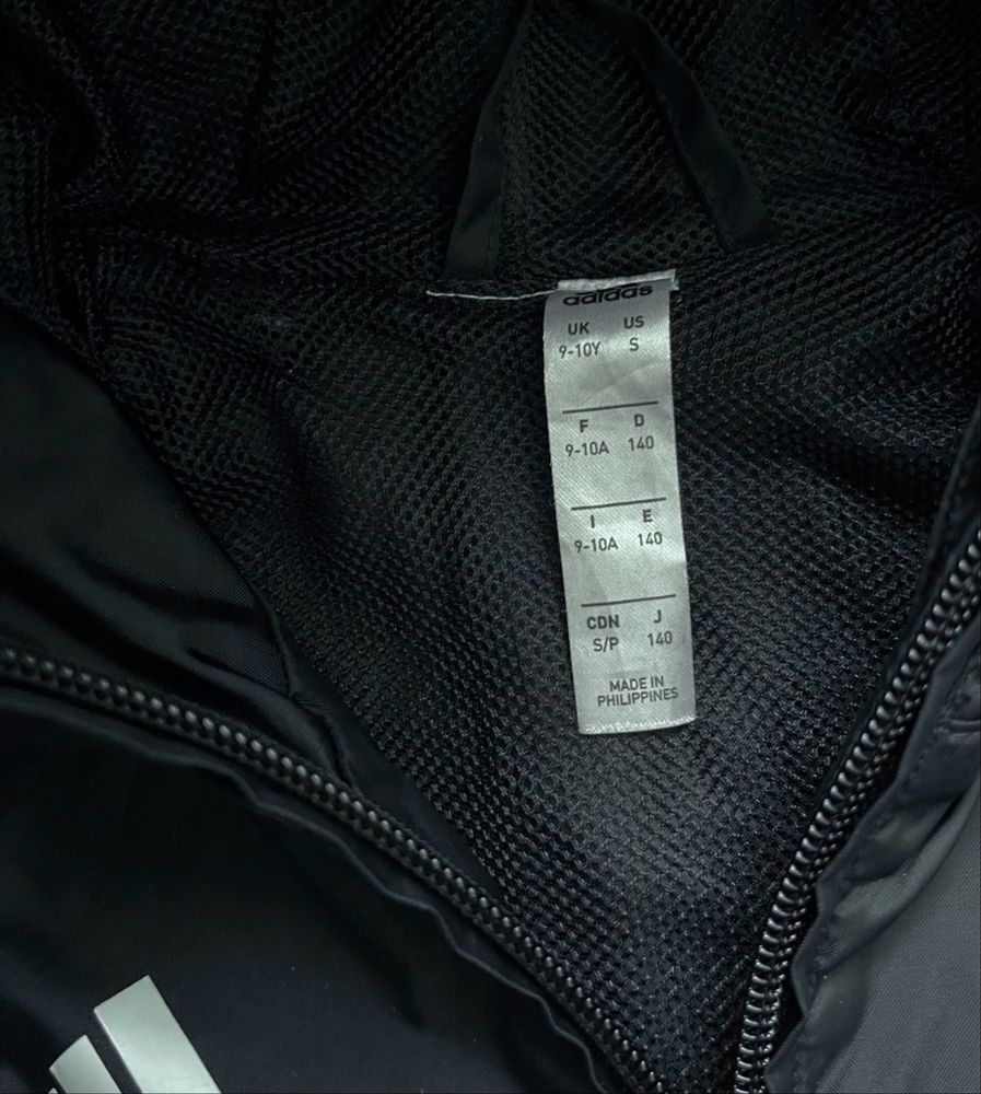Оригінальна вітровка ветровка дощовик ADIDAS адідас на 9/10 років