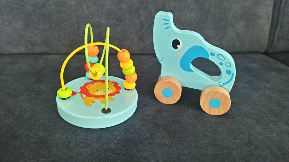 Pierwsze drewniane zabawki dla maluszka słonik i przekładanka.