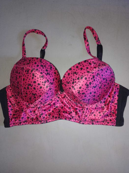 Бюстгальтер розовый с косточками