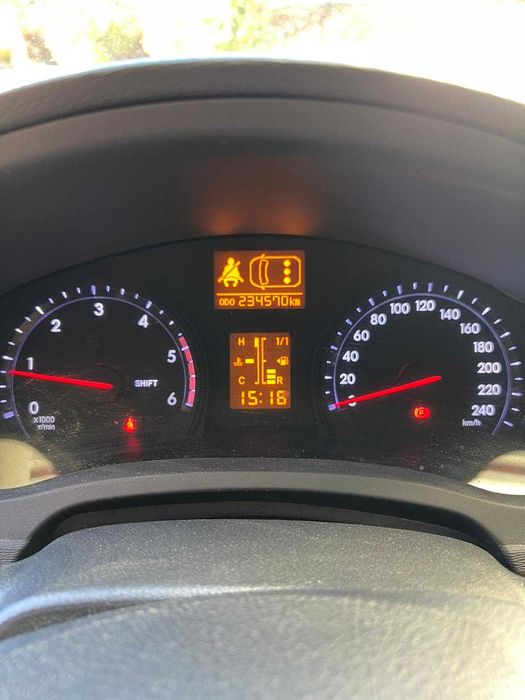 Toyota Avensis SW 2.0D LUXURY + NAVI 2013