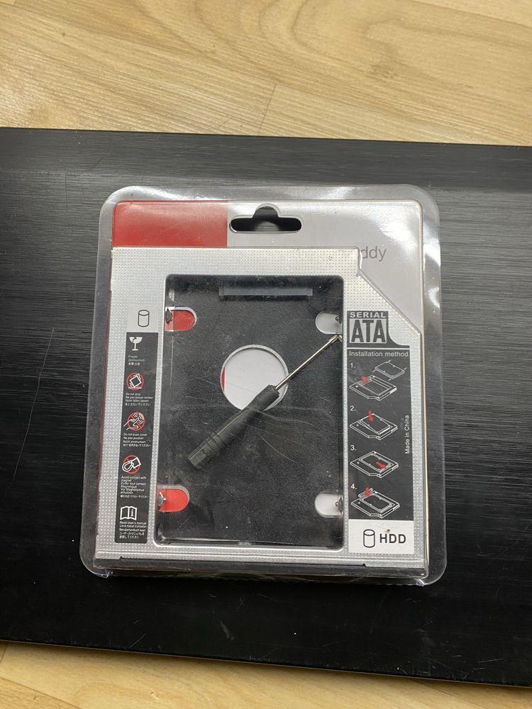 Корпус жорсткого диску, ssd hdd, замість дисковода