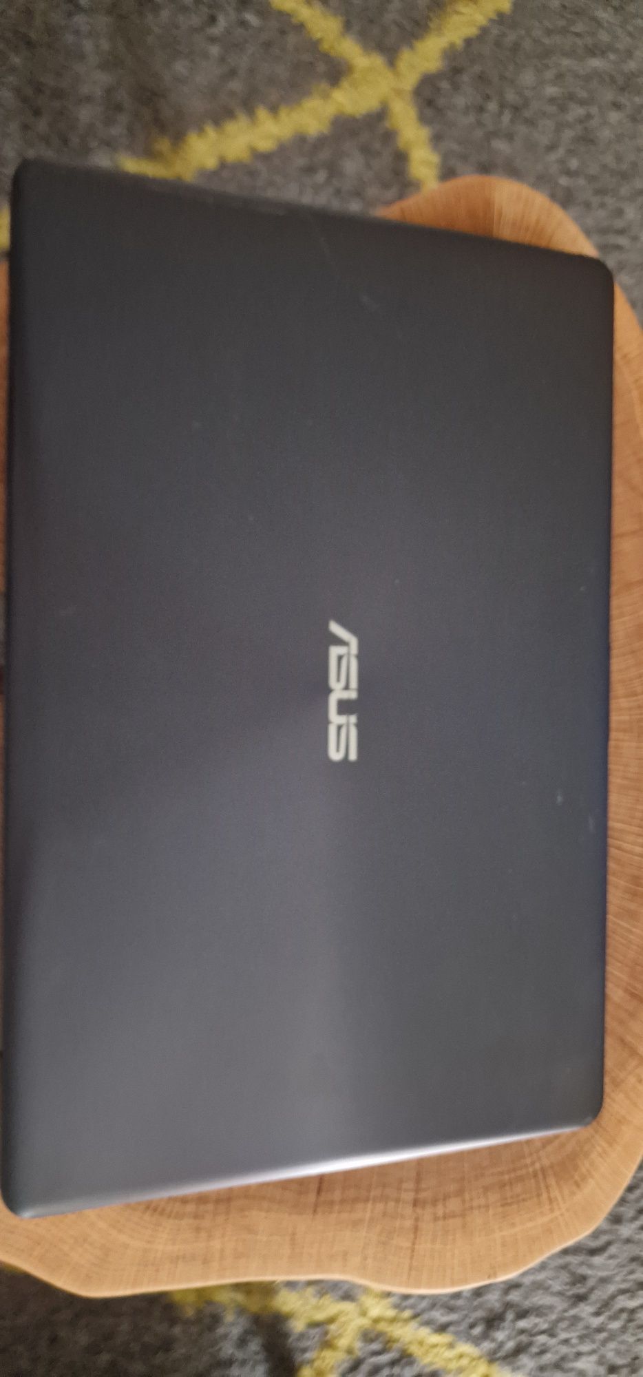 Asus X542U Laptop