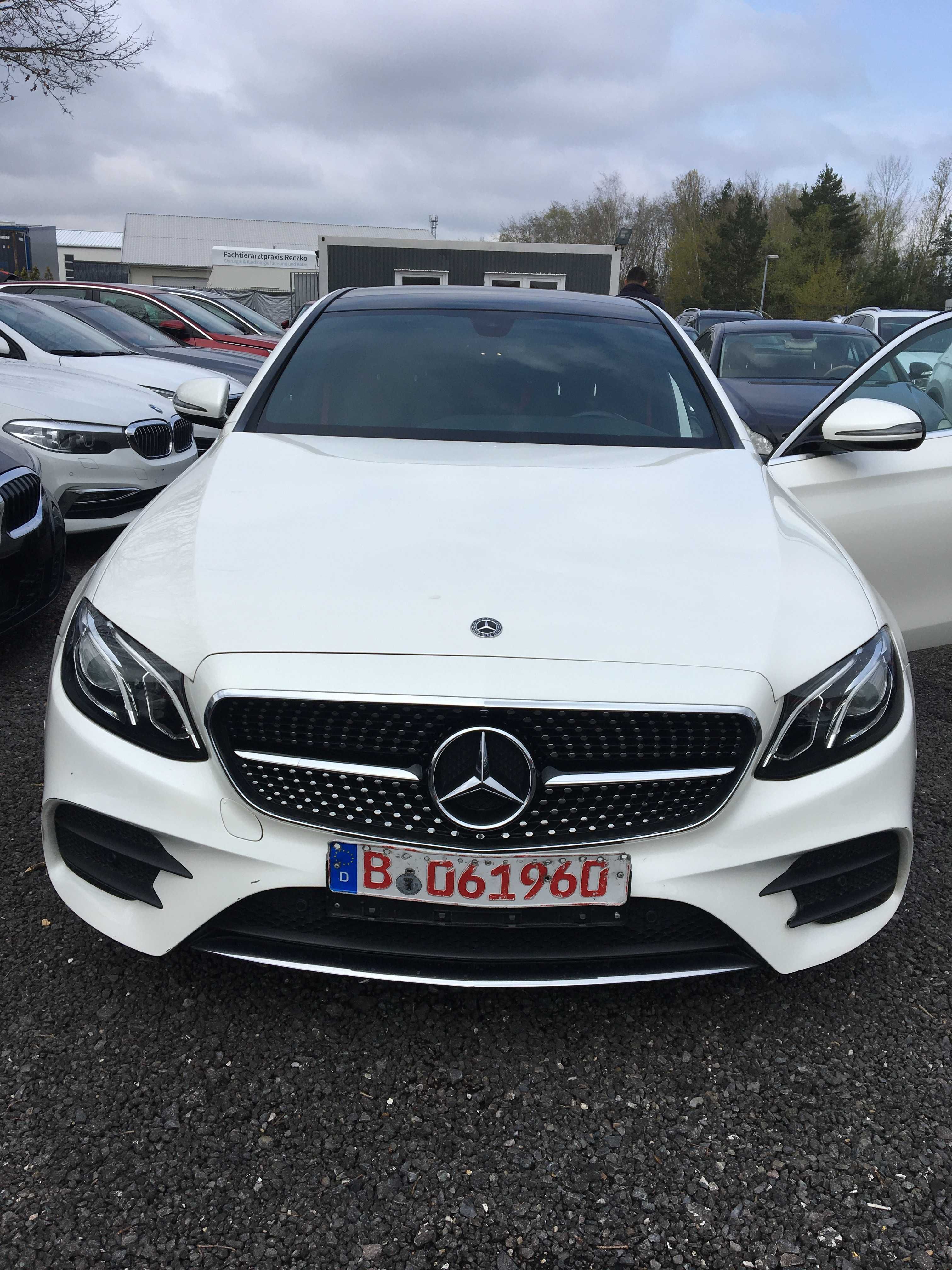 Mercedes-Benz E-Class 1.9 D