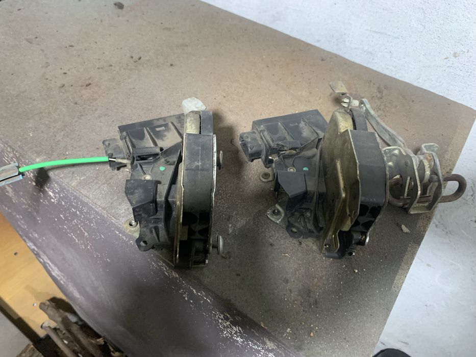 Пррдам замки ограничитель е34