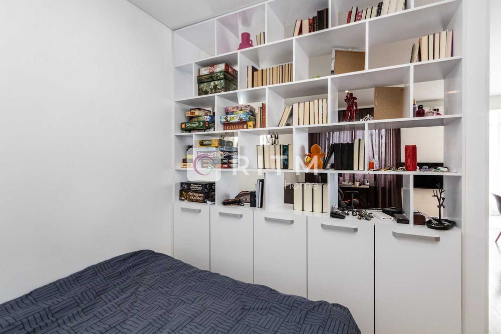 1-к. квартира + кухня-студія у центрі міста за вул. Мельника