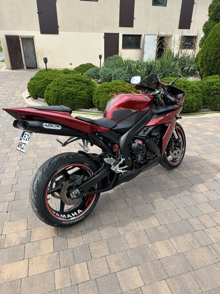 Yamaha R1 rn12 2006