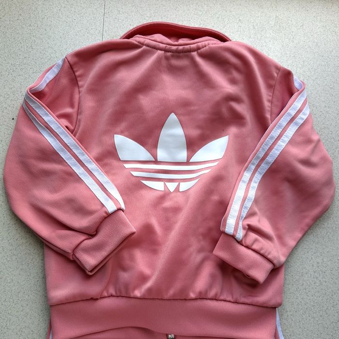дитячий костюм adidas ,оригінал