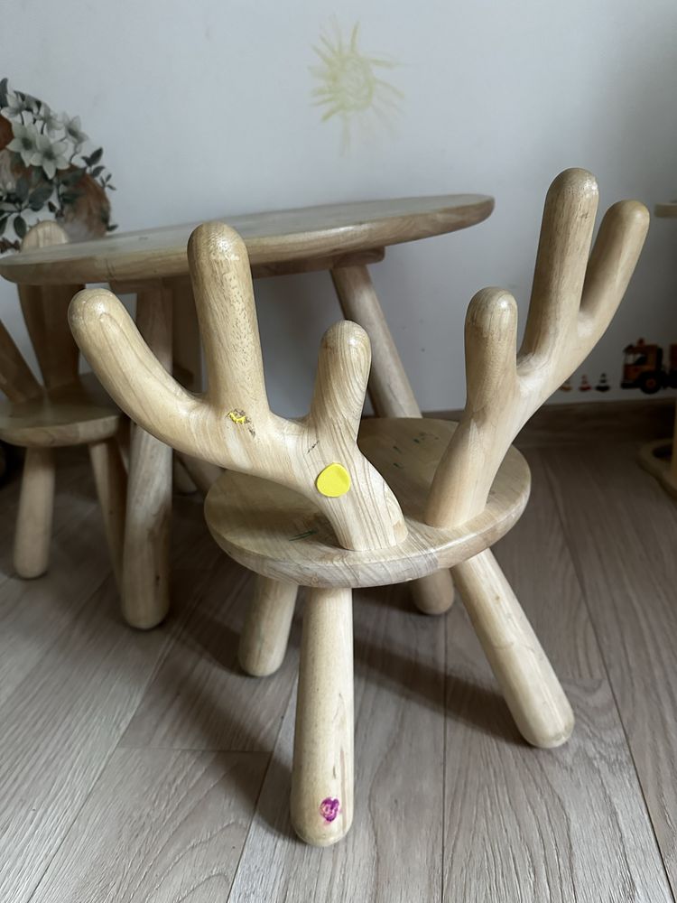 Dębowy stolik krzesełko króloczek jelonek sarenka scandinavian style