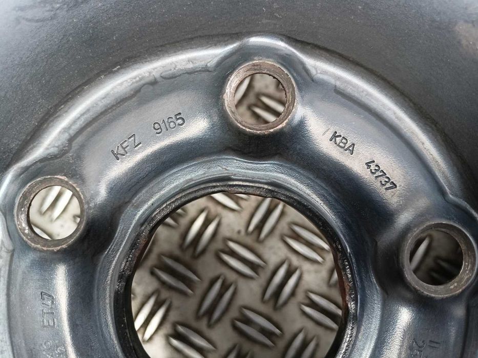 Felgi stalowe 15cali Audi A3 VW Jetta Golf Skoda Octavia Seat S182