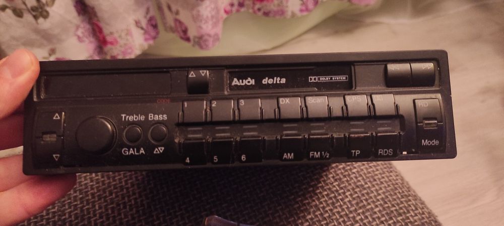 Radio samochodowe Audi delta