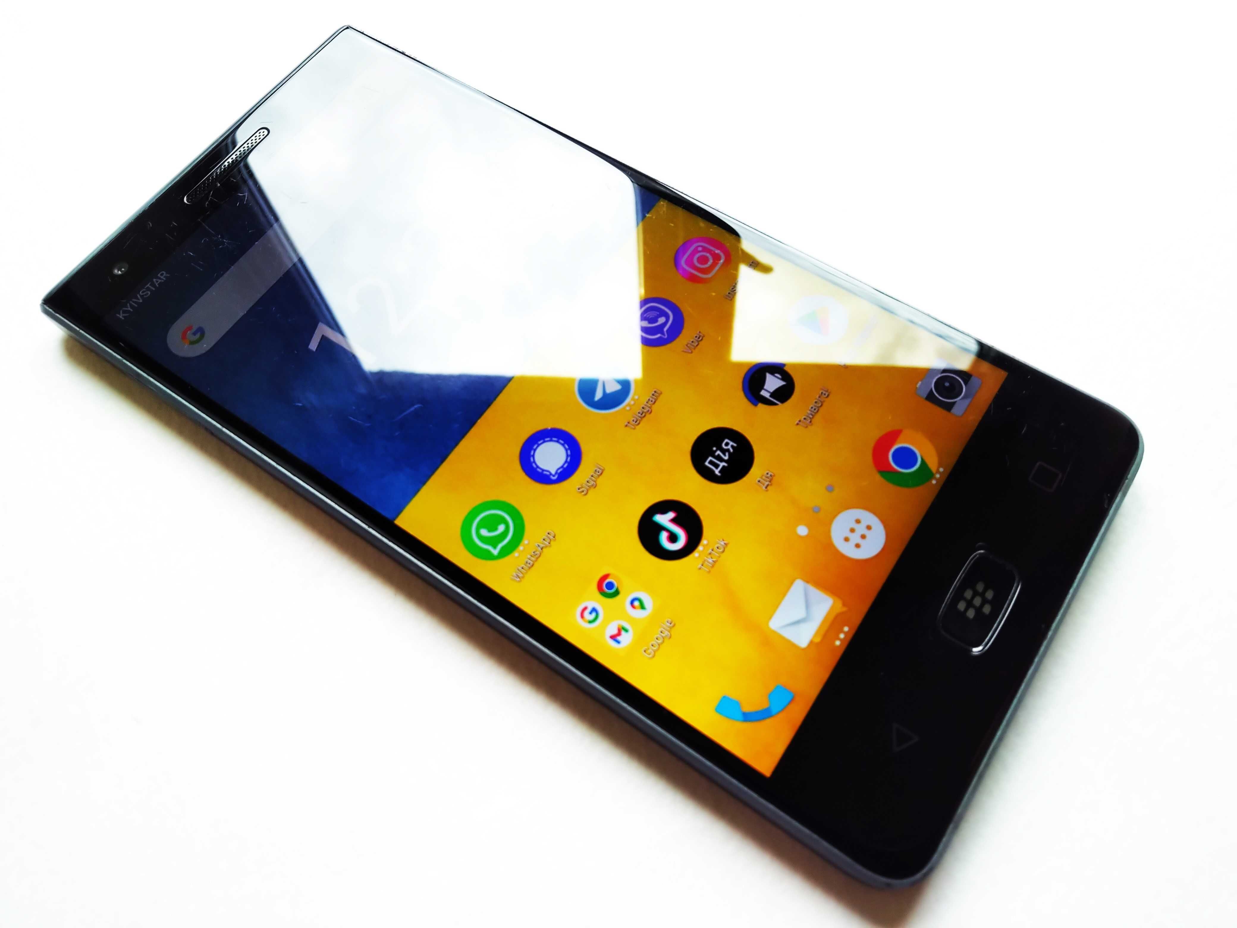 BlackBerry Motion ХОРОШИЙ СТАН!
