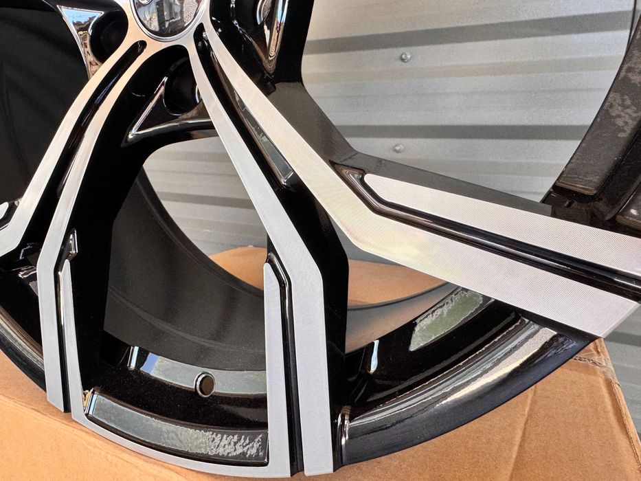 Нові Титани R20 5x112 9j et30 на Audi Q5 Q7 A4 A5 A6 A7 RS Sline Skoda