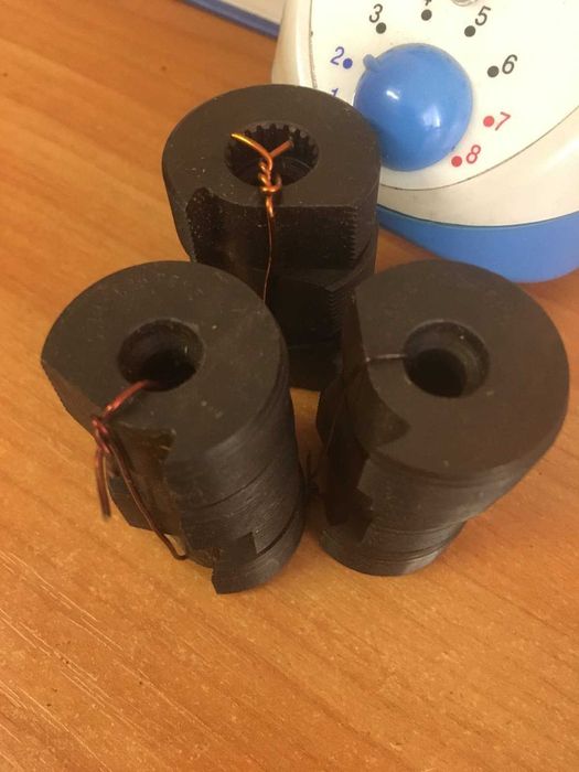 Круглые гребёнки СССР разные к винторезным самооткрывающимся головкам